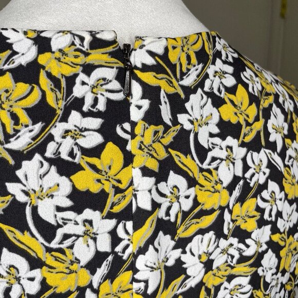 Banana Republic Women's Floral Print Fit & Flare Zipper Back Dress Work Office 4 - Picture 4 of 6